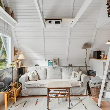 3 Bedroom Stunning In *