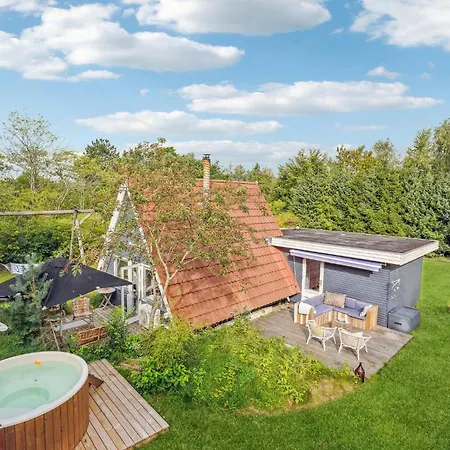 3 Bedroom Stunning In Holiday home *