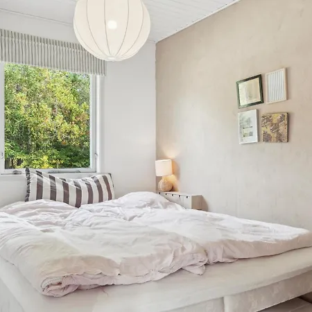 3 Bedroom Stunning In Holiday home Ebeltoft